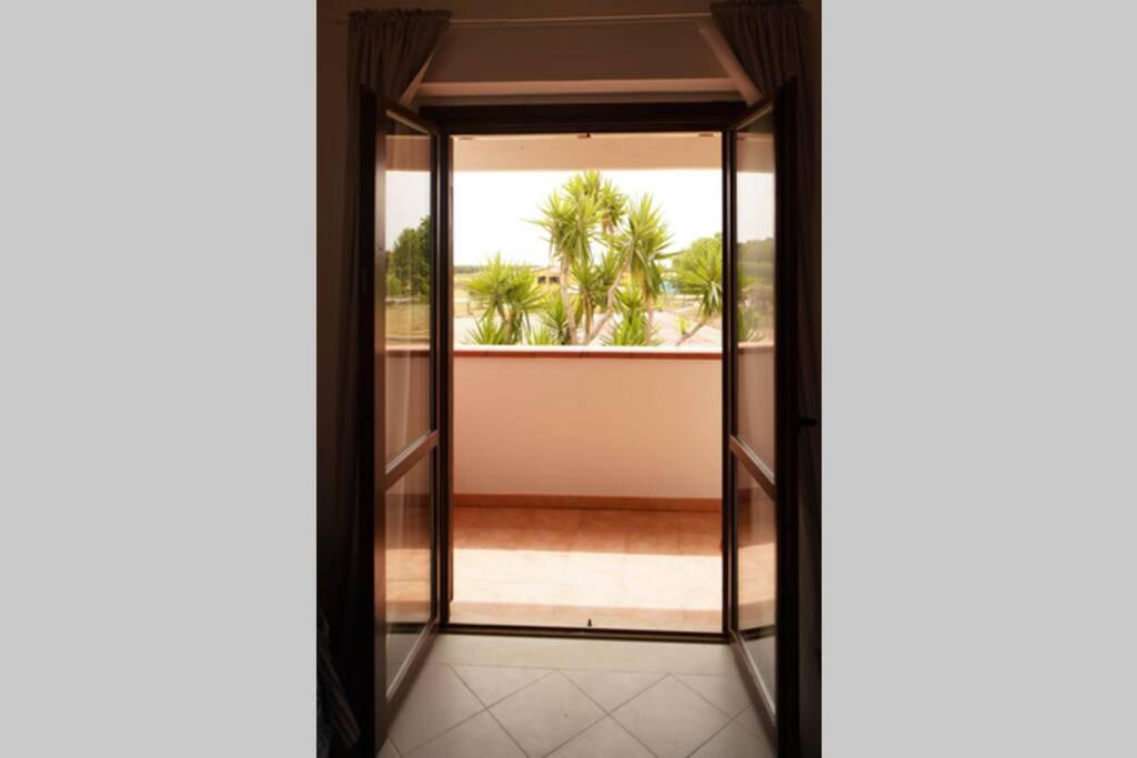 Apartament Sea View Vista Mare - Soggiorni Settimanali Da Sabato A Sabato Isola Di Capo Rizzuto Zewnętrze zdjęcie